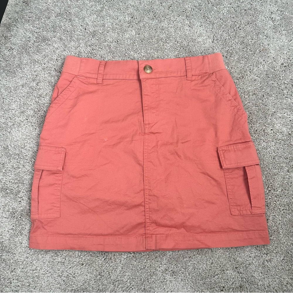 Lee Mid Rise Skort in Coral Color